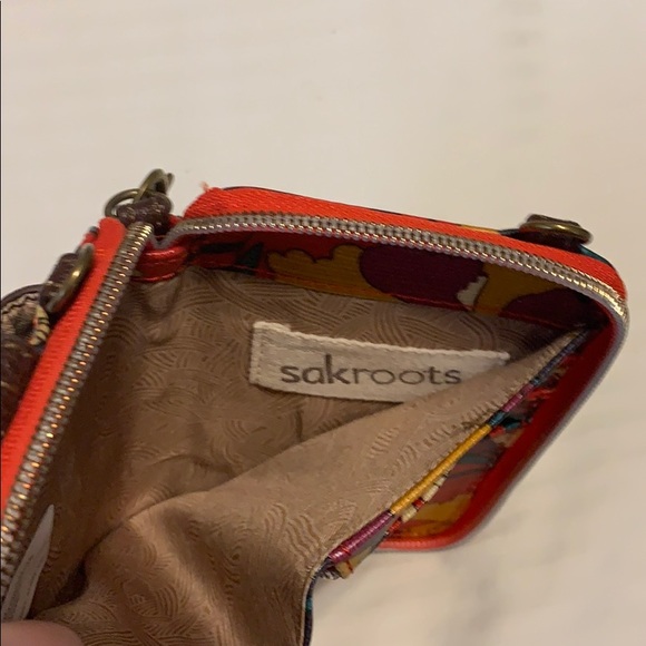 Sakroots Smartphone Wristlet - Picture 6 of 6